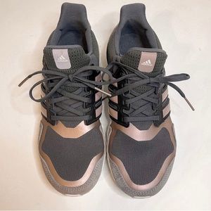 Adidas Ultraboost DNA S&L Gray Running Shoes 9.5